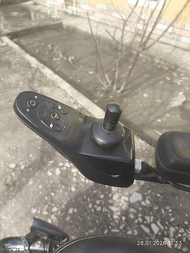 Инвалидные коляски: Elektron motorlu əlil arabası . Çox gözəl baxılıb. Şəkildəki kimidir — 2