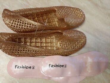 домашние женские тапочки балетки: Qızılı rəngli, parıltılı qadın baletkaları - Model: Fashion — 1