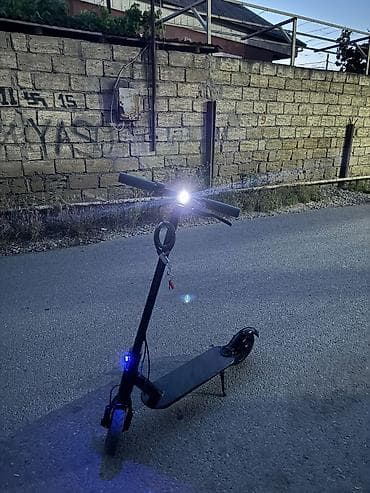 elektro scuter: ​Akkumulyator: Yenidir (təzə dəyişilib), enerjini əla saxlayır — 3