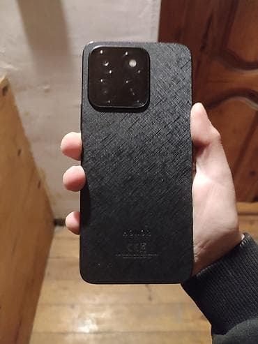 iphone 12 pro max kabro: Məhsul: Telefon üçün qoruyucu örtük (qara) Təsvir: - Qara rəngli, mat — 2