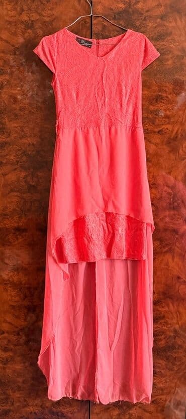 женские платья комбинация: Bu geyim qadınlar üçün nəzərdə tutulmuş müxtəlif üslublu iki paltardan — 6