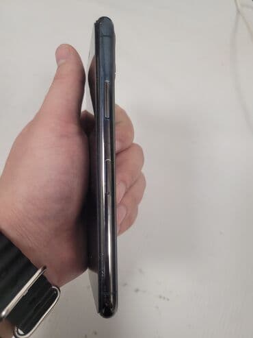 iphon 17: IPhone 11 Pro, 64 GB, Space Gray, Zəmanət, Barmaq izi, Simsiz şarj — 6
