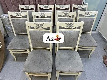 AYNUR 2💃 Stular 100 eded var 30 azn temiz taxta heçbir laxlama falan