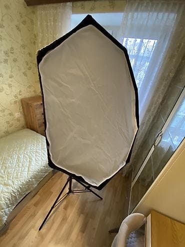 işığ: Canon Flash 580 EX 2 Foto/video işıqlanması üçün tam dəst Tərkib: - — 4