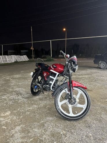 moped kuba: Moped/Motosiklet – 50cc sinif Xüsusiyyətlər: - Rəng: qırmızı, qara və — 3