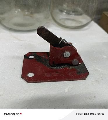 замок на калитку: Metal qapı/qapaq mexaniki kilidi – qırmızı rəngli, baza plitəsi — 2