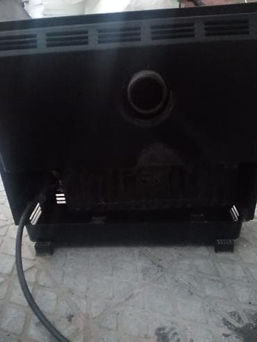 pendir: Qaz sobası (floor type) – dekorativ ön panel ilə Xüsusiyyətlər: - — 2