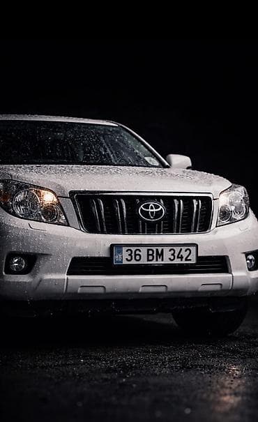 Toyota Land Cruiser Prado – güclü və etibarlı SUV. Xüsusiyyətlər: -