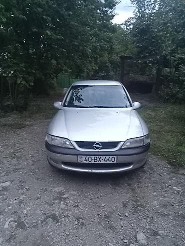 ford 7 1: Opel Vectra: 1.6 l | 1996 il 6464 km Sedan — 1