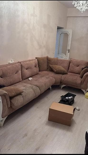 Divan, İşlənmiş lalafo.az -da Divan, İşlənmiş