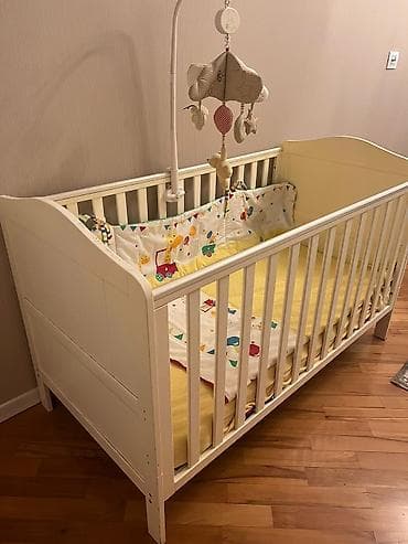 Kravat və butun əşyalar Mathecaredan alınıb neler daxildir : Ortopedik