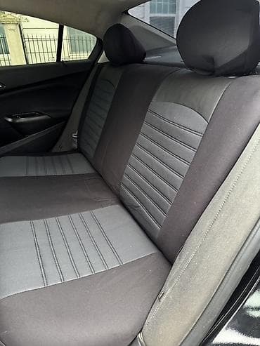 ucuz 011: Chevrolet Cruze Sedan – qara rəng, 4 qapı, AZ dövlət nömrə nişanı — 3