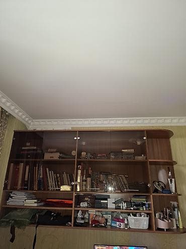 2el dolablar: Modul kitab şkafı və yazı masasından ibarət çoxfunksiyalı divar — 2