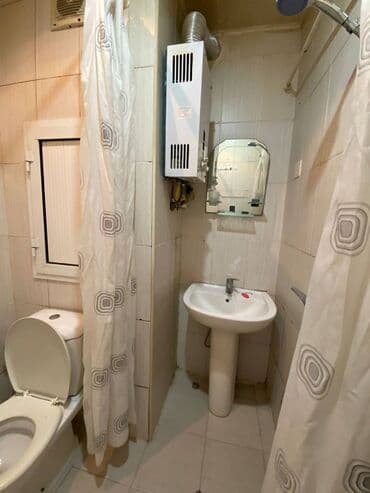 bine qesebesinde kiraye evler 2020: Əcəmi metrosunun çıxışında 5 mertebeli binanın 1-ci mərtəbəsində — 2