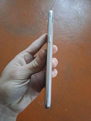 iphone 5s qiymeti 2019: Samsung Galaxy J5, 16 GB, rəng - Qızılı, İki sim kartlı — 4