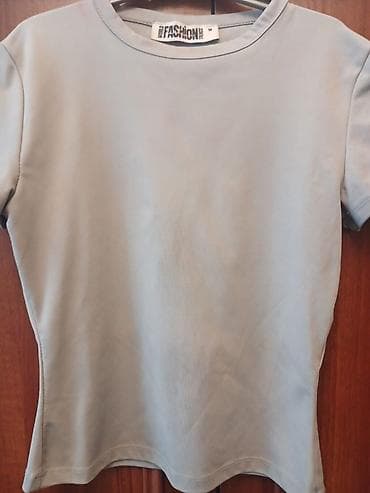 Qadın T-shirt - Brend: Fashion - Ölçü: M (etiket üzərində göstərilib)