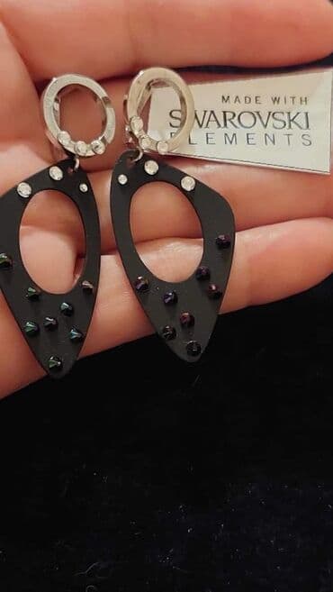 Qadın geyimləri: Bəzək əşyaları dəsti - Bənövşəyi yaquta bənzər daşlardan düzəldilmiş — 4