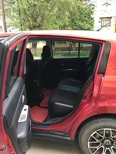 kalina masin: Nissan Tiida: 1.5 l | 2011 il Hetçbek — 3