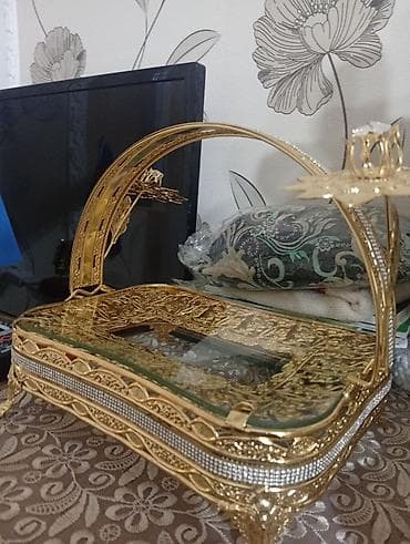 quru: Qızılı rəngdə dekorativ şirniyyat/süfrə sinisi - Material: metal — 2