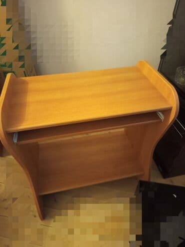 rəfləri: Düz masa, Polkalı, Siyirməsiz, Sadə laminat, Zəmanətsiz, Kredit yoxdur — 1