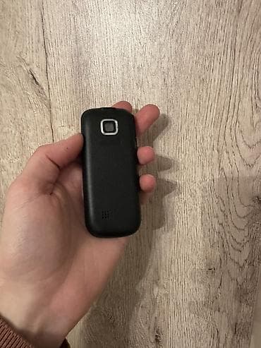 telefon kuller: Nokia 5230, rəng - Qara, Düyməli — 2
