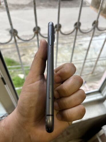 world telecom iphone 11: IPhone 11, 64 GB, Qara, Face ID — 3