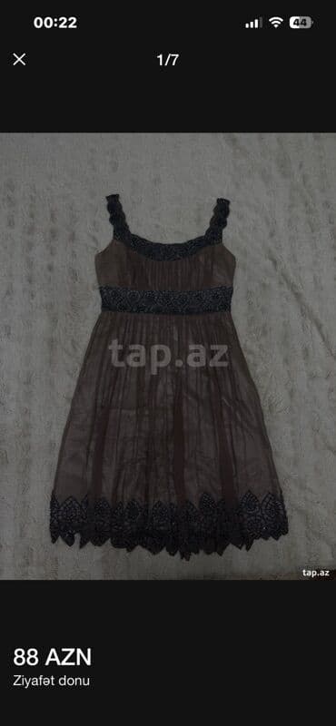 düz don modelləri: Ziyafət donu – 88 AZN - Rəng: boz-qəhvəyi ton - Uzunluq: dizə qədər — 1