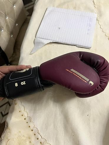 Спорт и отдых: Venum boks əlcəkləri – 8 oz - Marka/model: Venum (Training Camp — 2