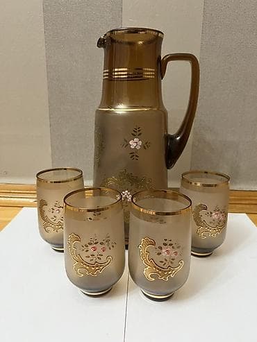 versace servis: Qızılı naxışlı şüşə sürahi və stəkan dəsti Qədimi stəkan və sürahi — 3