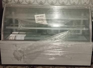 Vitrin soyuducu – “cake chiller” - Şirniyyat, tort, desert və