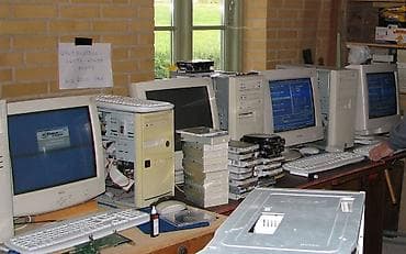 televizor xarab: Xarab noubook Kompyuter və ya telefon satmaq istəyirsiniz? O zaman — 5