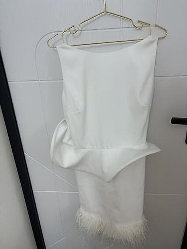 mini etek: 100manata tikdirmisem nigaha geymisem 1saat.45manata satilir.S-M — 1