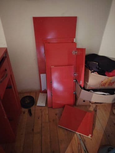 tibbi şkaf: 20 manat — 3