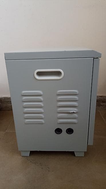 ev saati: MEGASAN SVC-7500VA avtomatik AC gərginlik tənzimləyicisi - Güc: 7500 — 2