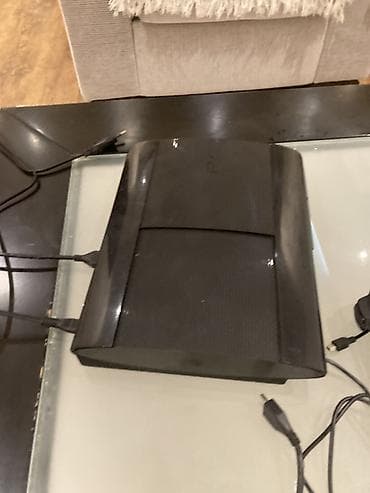 Sony PlayStation 3 Super Slim oyun konsolu
500gb yaddaş 
QİYMƏT SONDU