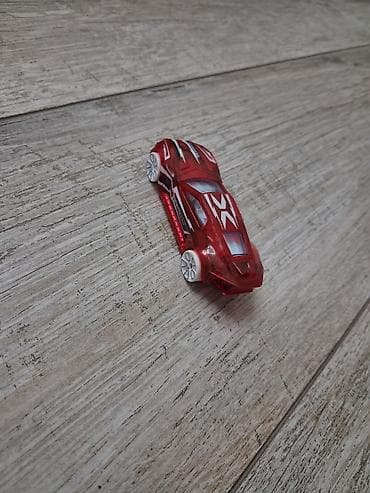 Hot Wheels “Bullet Proof” oyuncaq maşın modeli. Orijinal Hot Wheels — 2