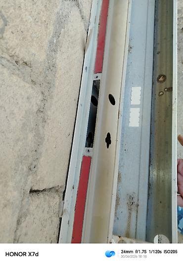 Ofis üçün Yeni Giriş qapısı 100x210 sm Petlə ilə, Zəmanətsiz, Ünvandan götürmə — 2