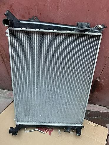 sendvic panel satilir: Hundai sonata (2005). Avtomobil üçün soyutma radiatoru.kalcukdan — 1