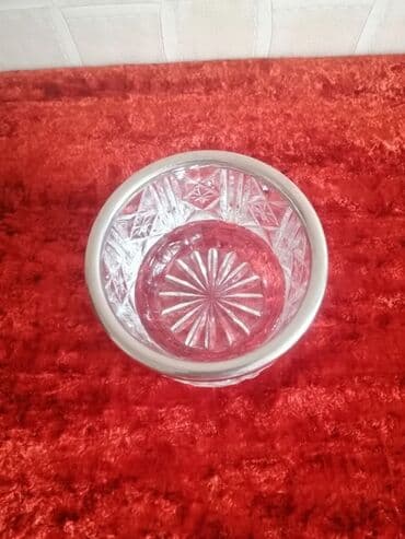 Xrustal konfet qabi. Пр-во: Чехословакия. Состояние идеальное. Konfet lalafo.az -da — 6 Xrustal konfet qabi. Пр-во: Чехословакия. Состояние идеальное. Konfet — 6