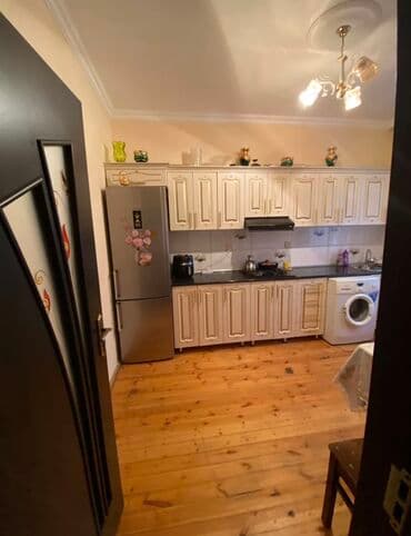 fezail bayramov kucesi: Tecili‼️ Gence shere.Ev satilir.Unvan:Dash korpu teref Ev tam əşyalı — 6