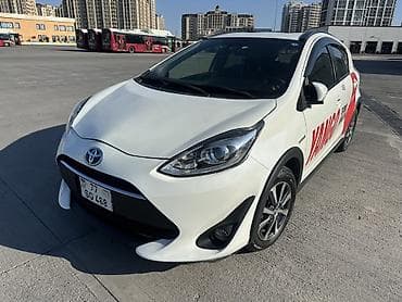 t.40: Toyota Aqua: 1.5 l | 2018 il Hetçbek — 1