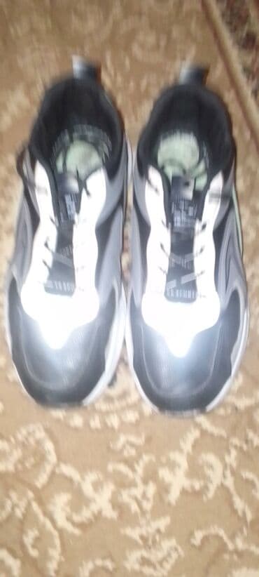 Kişi ayaqqabıları: Kişi idman ayaqqabısı - Rəng: qara‑ağ‑boz kombinasiyası - Üst — 3