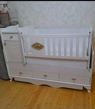 Oğlan və qız üçün, İşlənmiş, Dördbucaq, Beşik, Matras ilə, Yellənmə mexanizmsiz