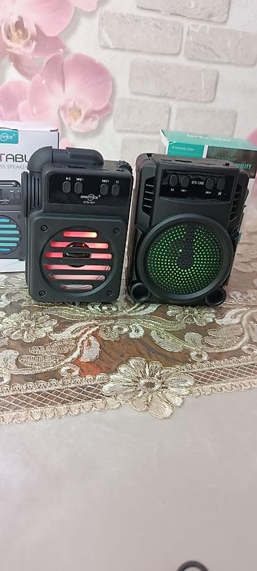 playstation 4 islenmis: Yeni Kolonka, Növ - Portativ, rəng - Qara — 1