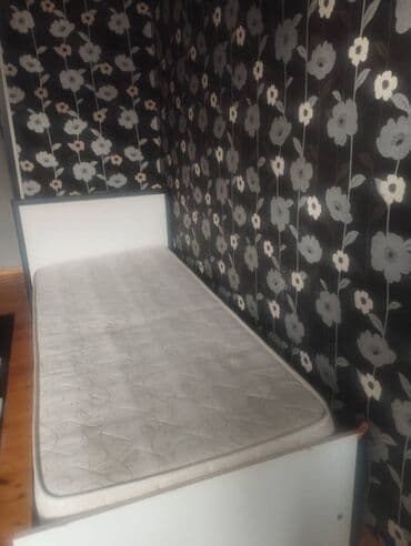 İşlənmiş, Təknəfərlik çarpayı