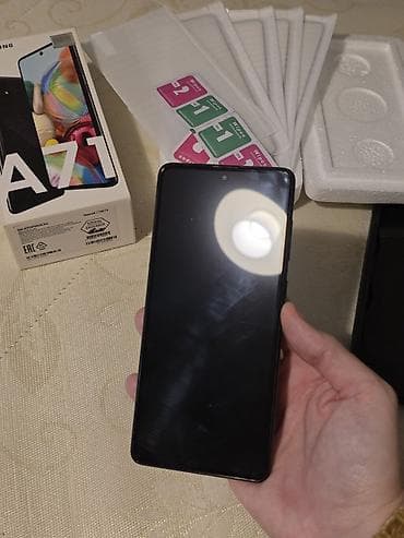 playstation3 price: Samsung Galaxy A71, 128 GB, rəng - Qara, Barmaq izi — 3