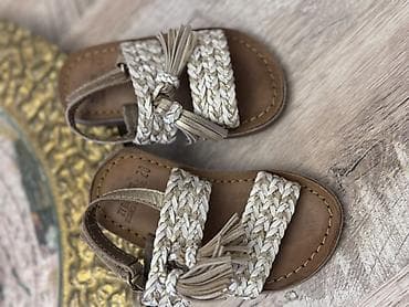 детские босоножки с закрытой пяткой: Цвет - Бежевый Босоножки, Размер: 20, Для девочек — 2