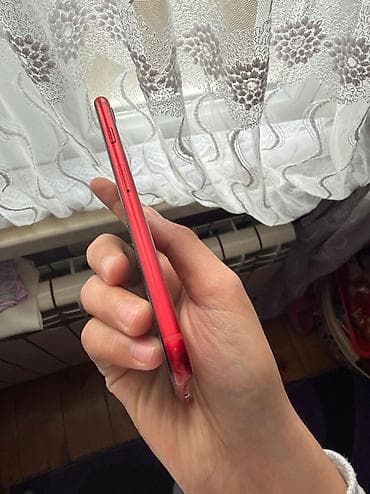 iphone ekran sekli: IPhone 8, 64 GB, Qırmızı, Barmaq izi — 5