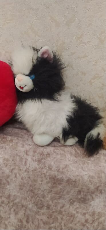 Renault: Yumwaq oyuncaq — 1