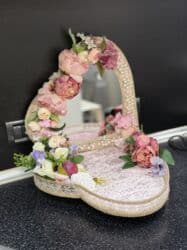 hamam desti xoncasi: Xonca satilir Guzgulu
Eni 35 sm
Hundurluk 40 sm — 1